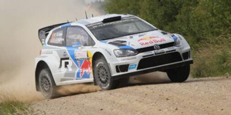 Duelo fratidica entre Ogier y Mikkelsen en Polonia