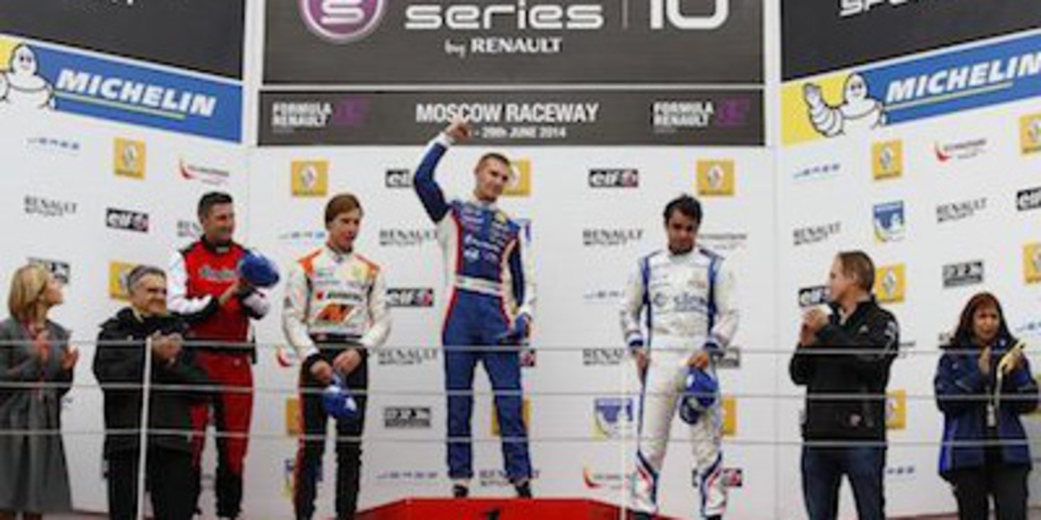 Sirotkin brilla en Rusia con su primera victoria en WSR