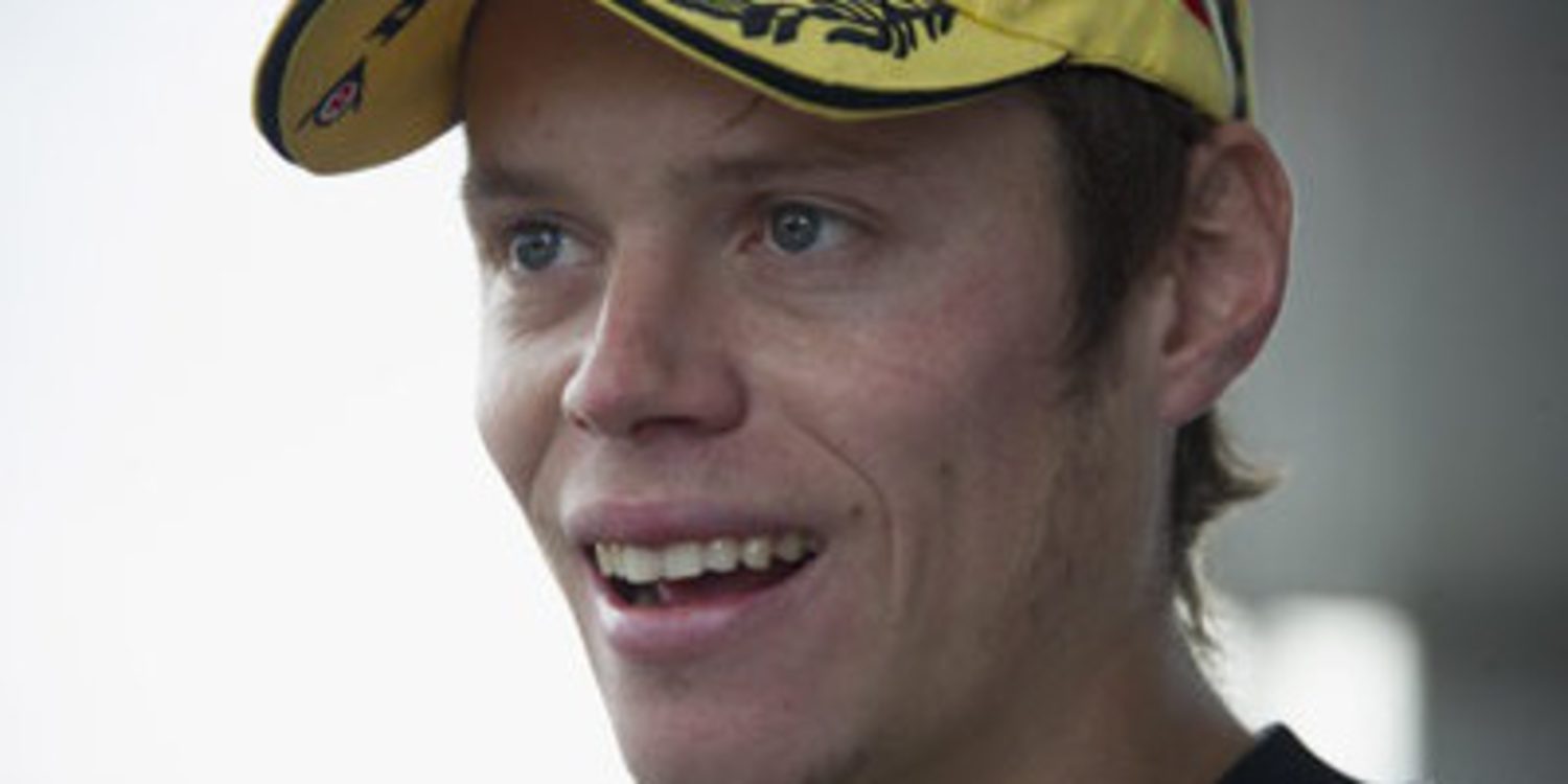 Mazazo de Tito Rabat en el warm up de Moto2 en Brno