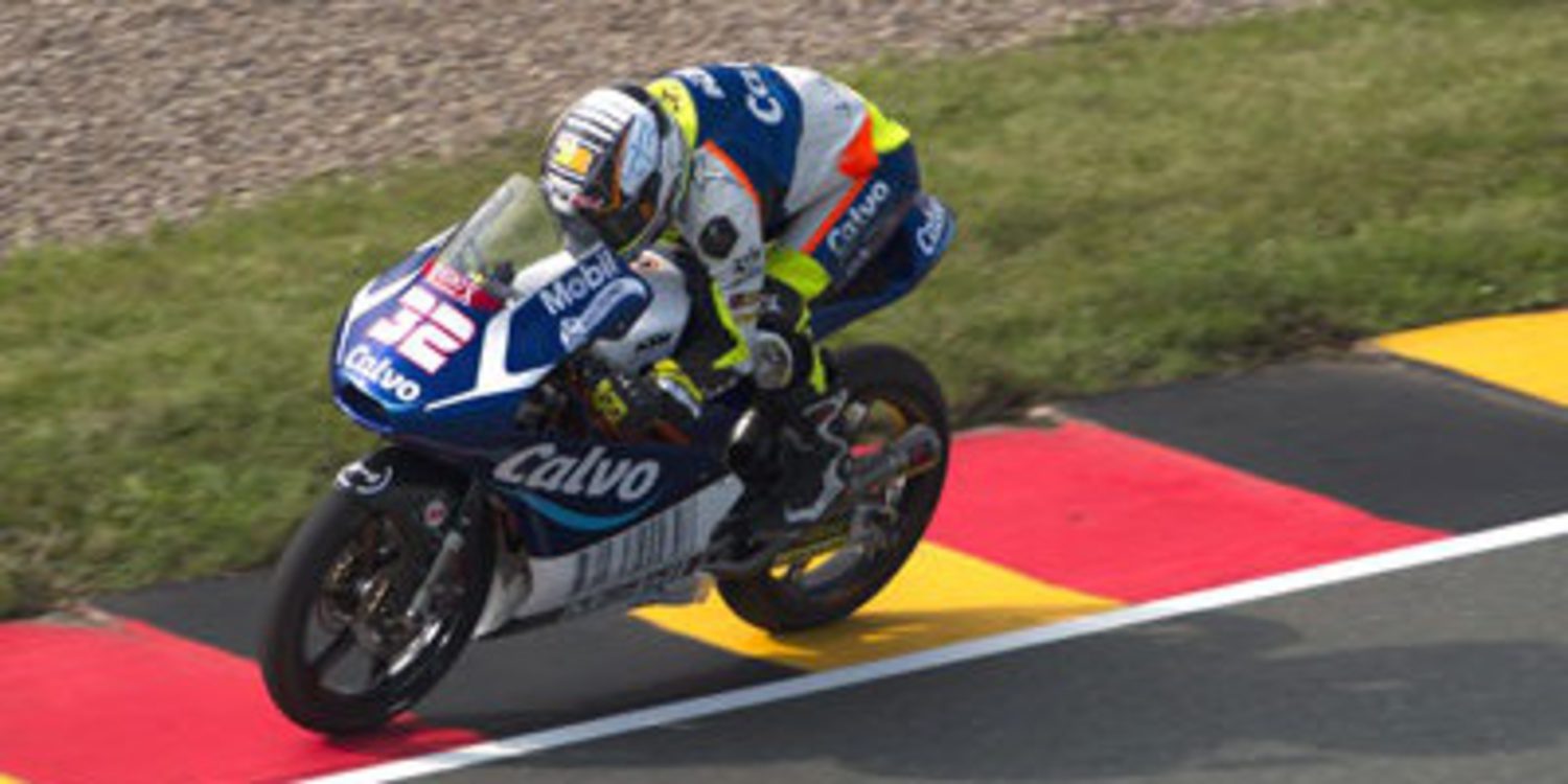 Isaac Viñales llevará una Husqvarna en Moto3 en el Calvo Team