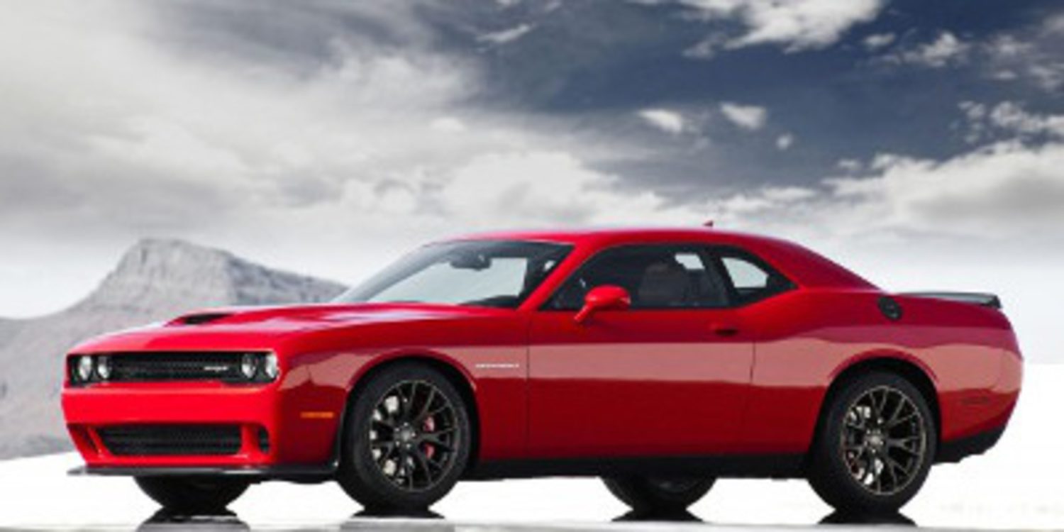 El primer Dodge Challenger Hellcat vale 825.000 dólares