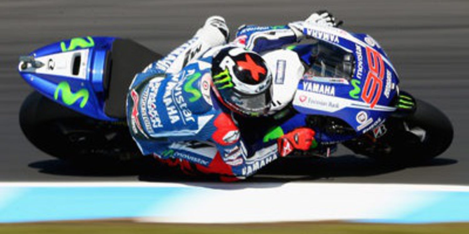 Caída y liderato del FP2 de MotoGP para Jorge Lorenzo en Phillip Island