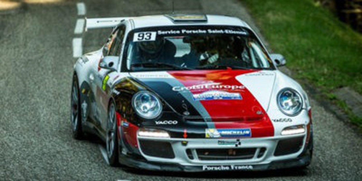 Dumas y Delecour en Córcega con los Porsche 997 RGT