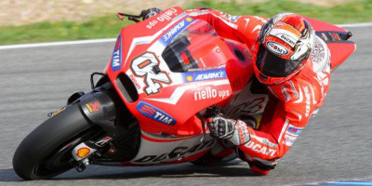 Andrea Dovizioso y Jonathan Rea al frente del tercer día de test en Jerez