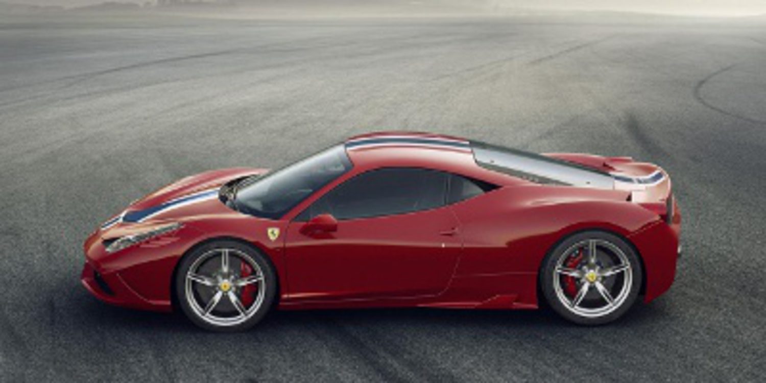 Ferrari 458 Speciale vs Porsche 911 GT3