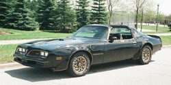 A la venta el Pontiac Trans Am "Bandit" de Burt Reynolds