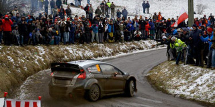 Robert Kubica vuela en el 'Monte' con un Ogier timorato