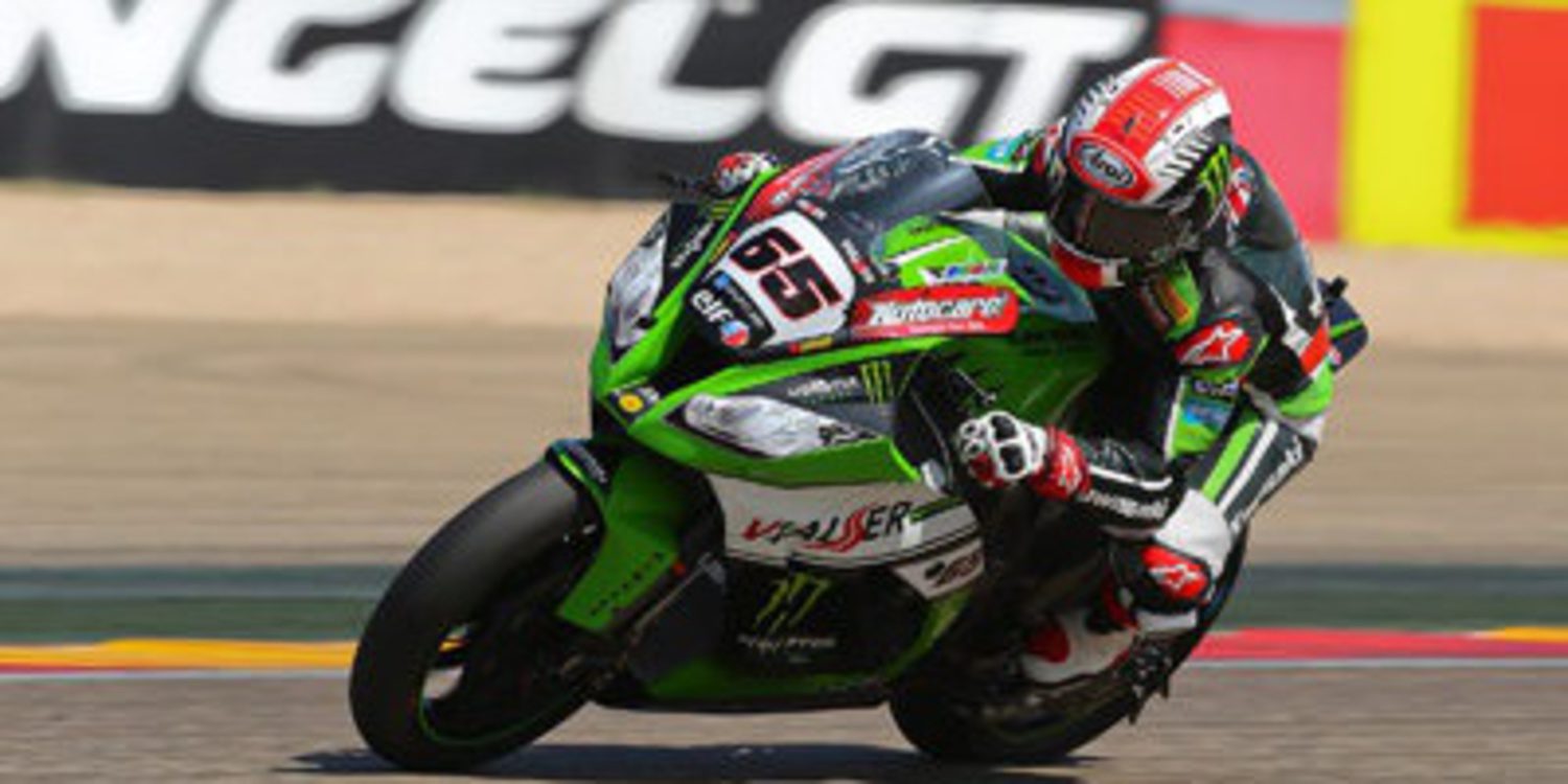 Kawasaki toma el mando en el FP2 del WSBK en Aragón