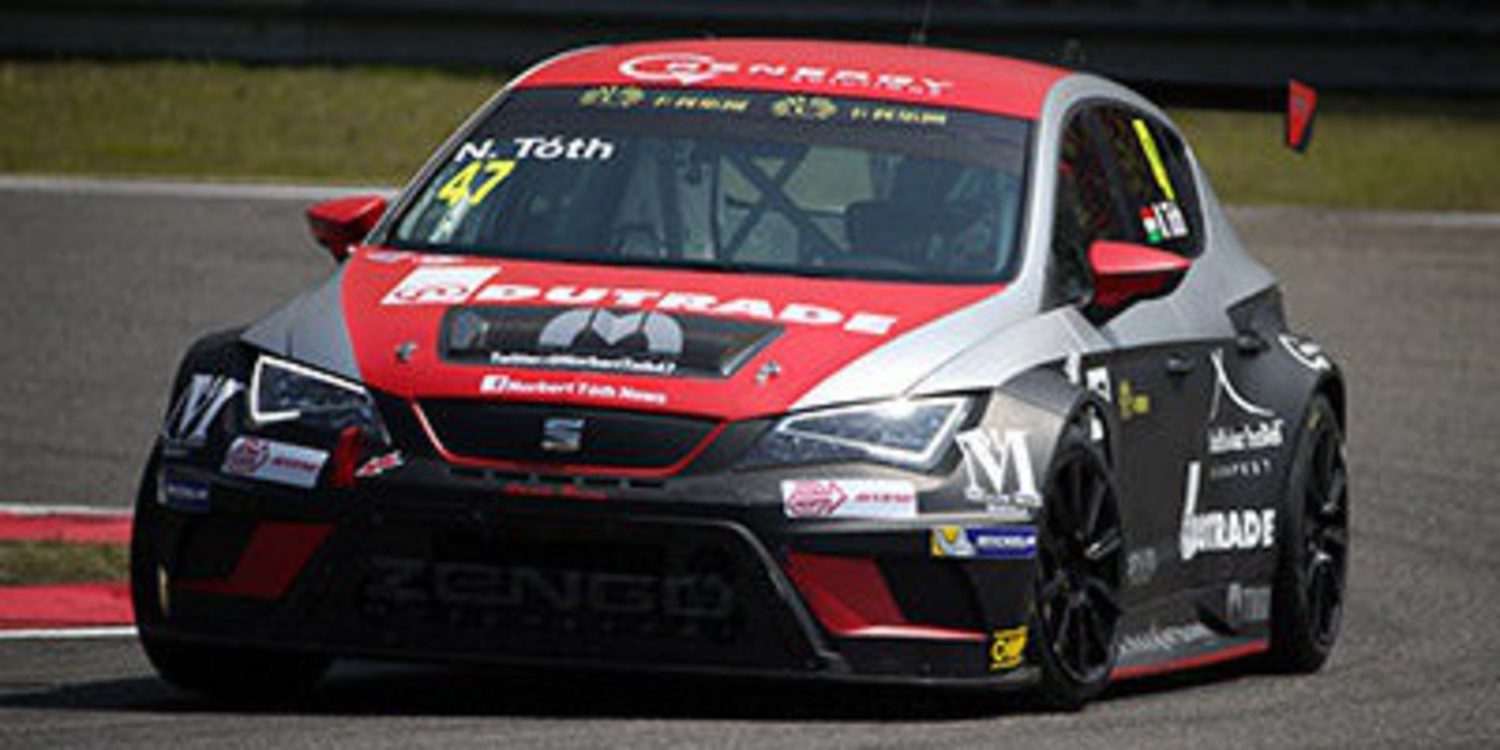 Gianni Morbidelli consigue la pole en Shangai