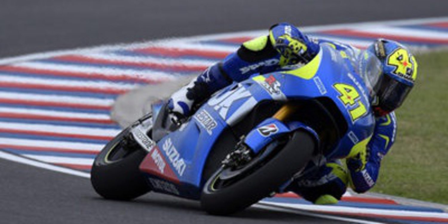 Aleix Espargaró brilla en Termas de Río Hondo con la Suzuki GSX-RR