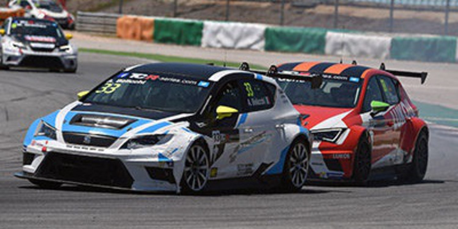 Michel Nykjaer se impone en la segunda carrera de las TCR