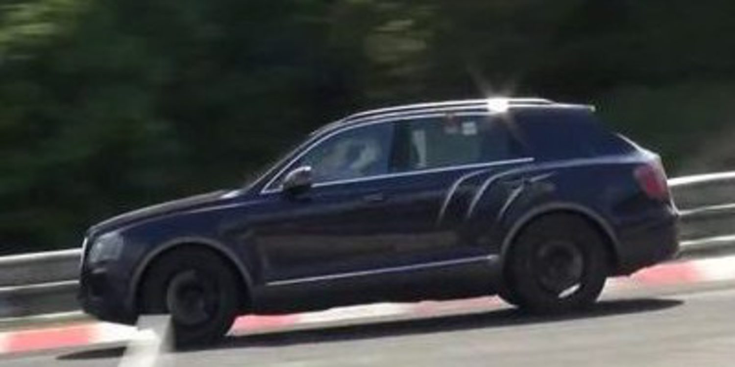 Bentley Bentayga SUV a todo gas en Nürburgring