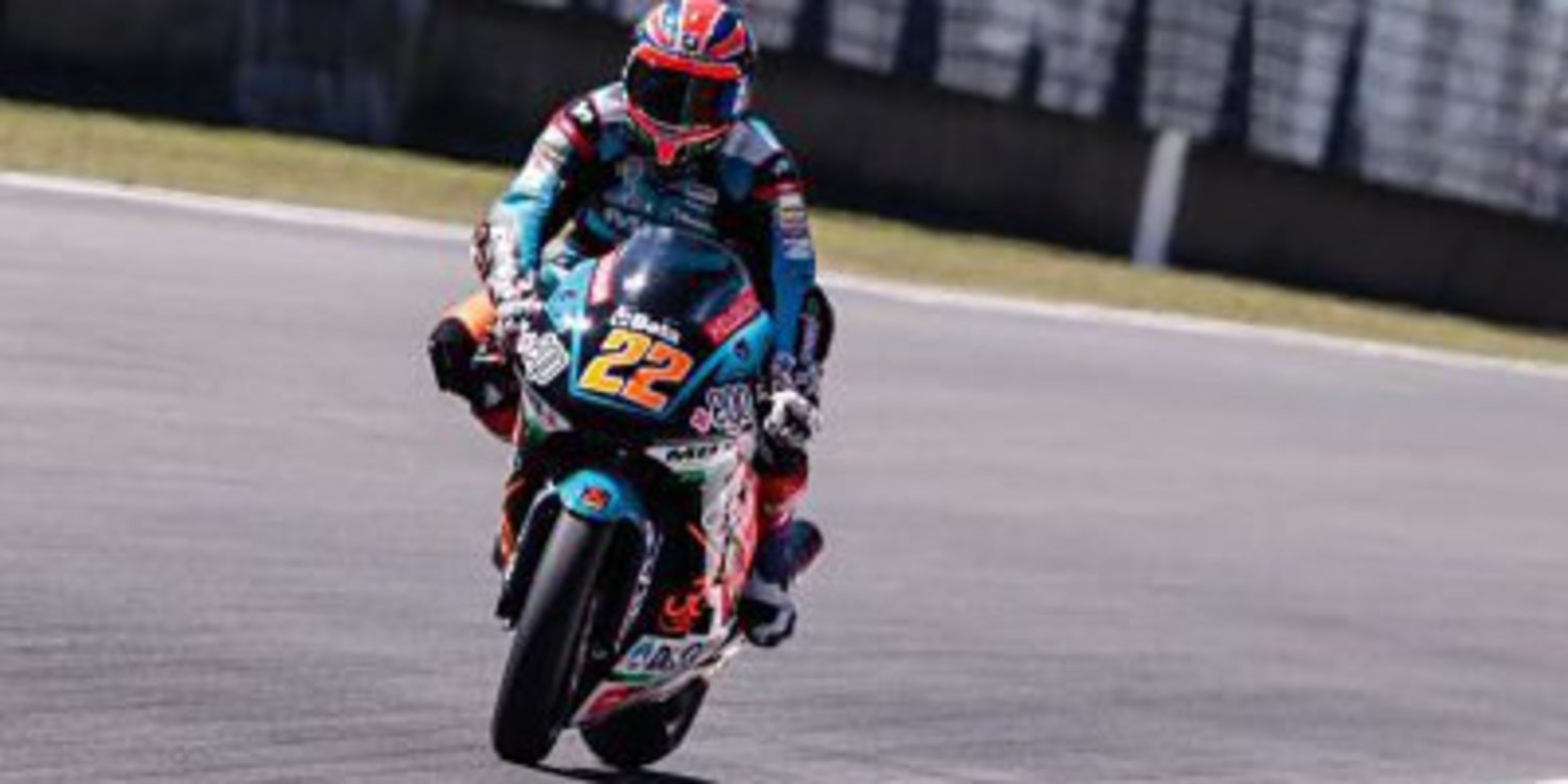 Sam Lowes lidera la QP de Moto2 en Mugello