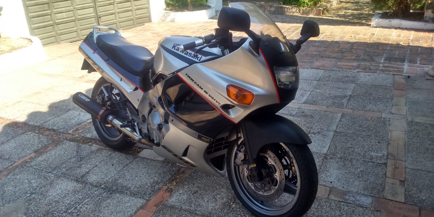 Kawasaki ZZR 600 1990, la deportiva de referencia