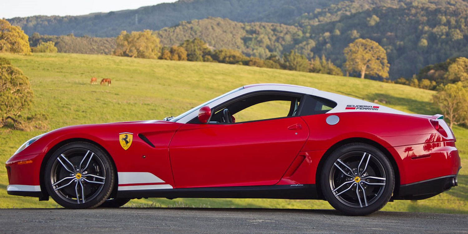A subasta varios Ferrari míticos en Monterrey