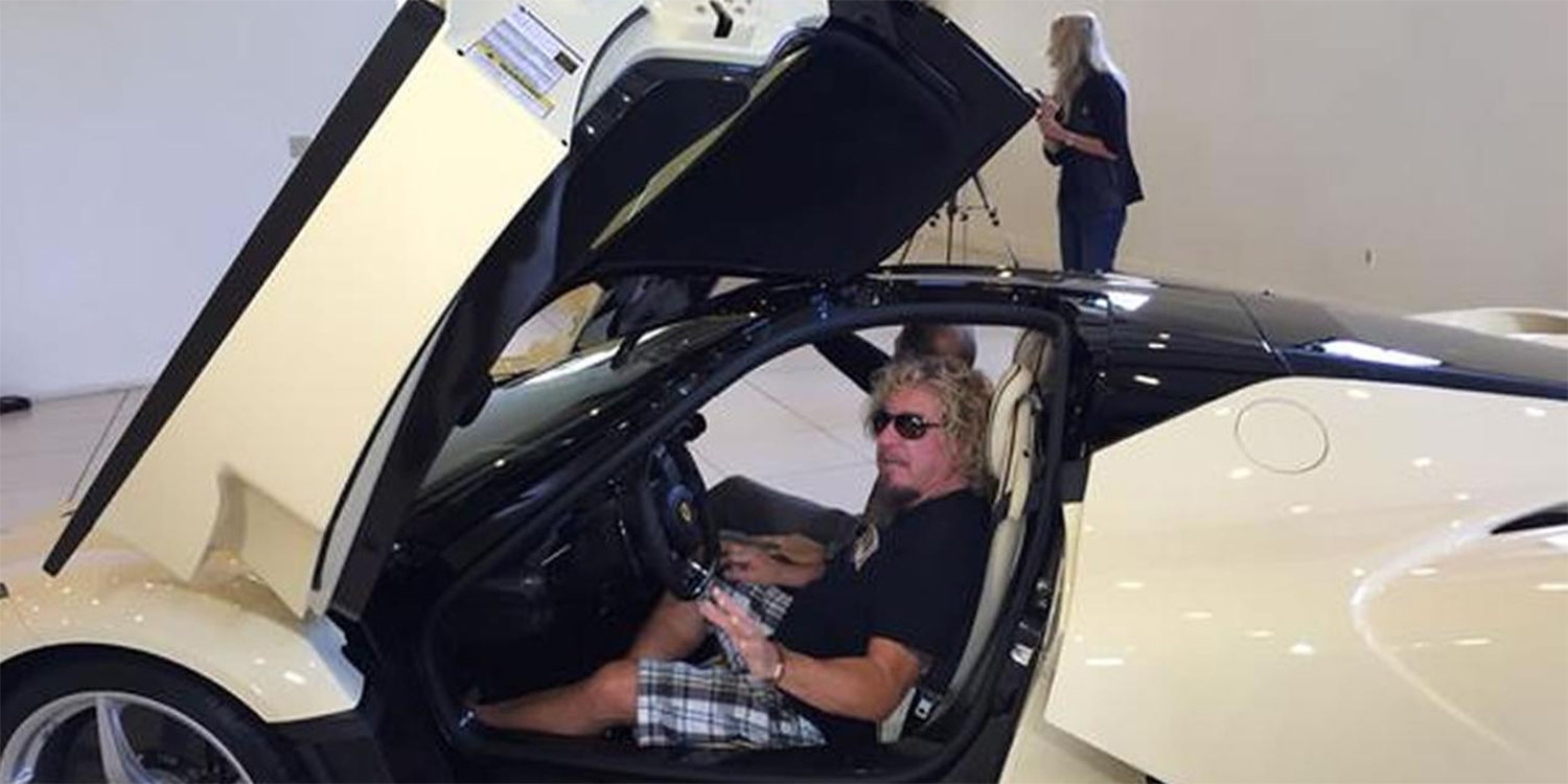 El cantante de Van Halen y su "Cappuccino" Ferrari LaFerrari