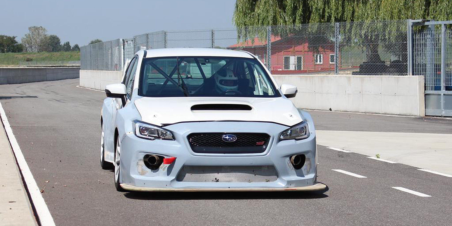El Subaru para las TCR completa su primer test