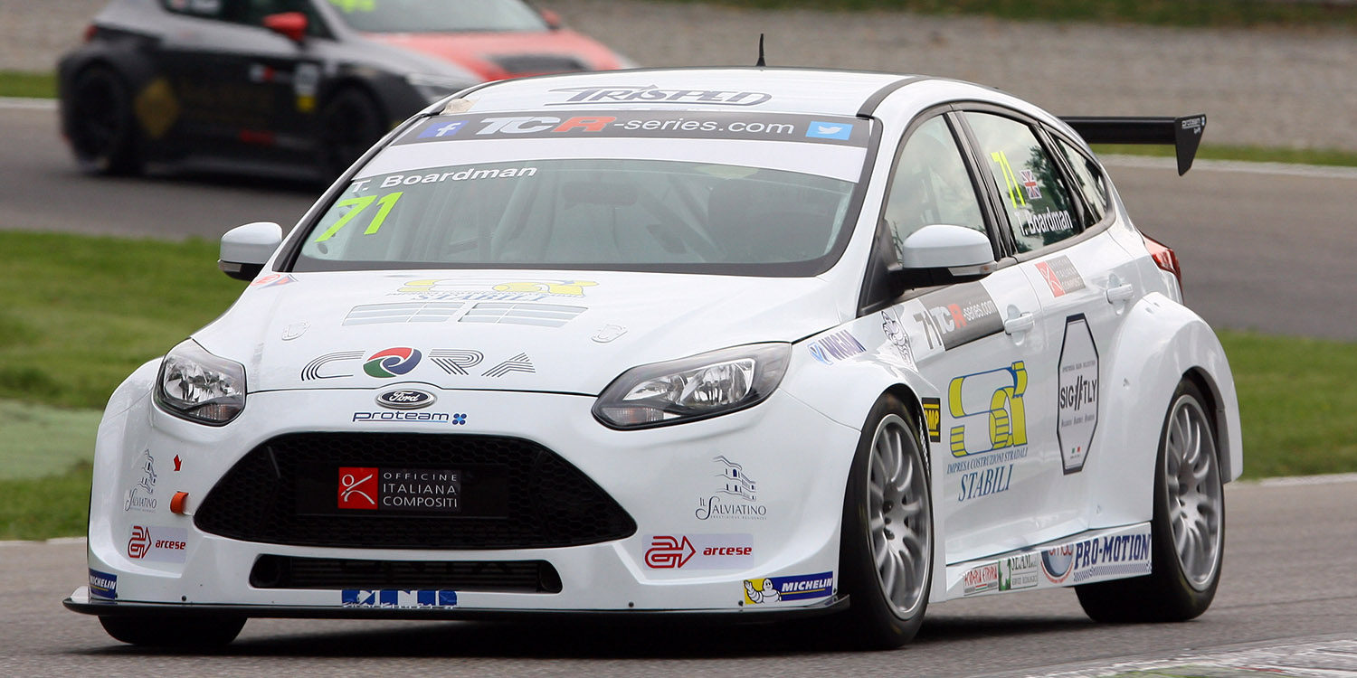 Dos Ford Focus a las TCR Asia Series