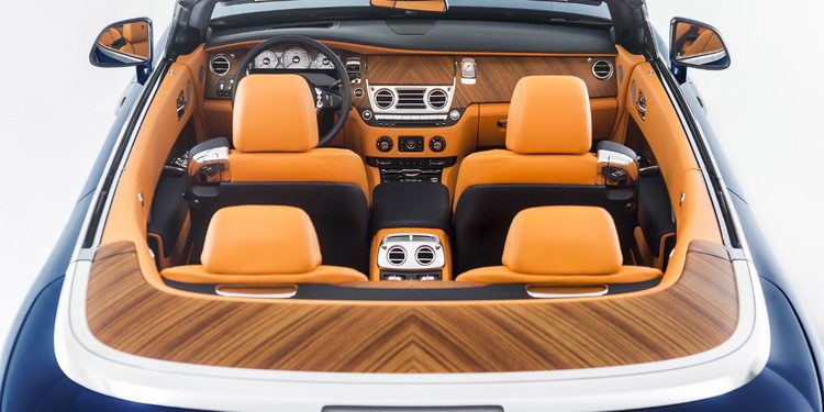 Presentación oficial del nuevo Rolls Royce Dawn