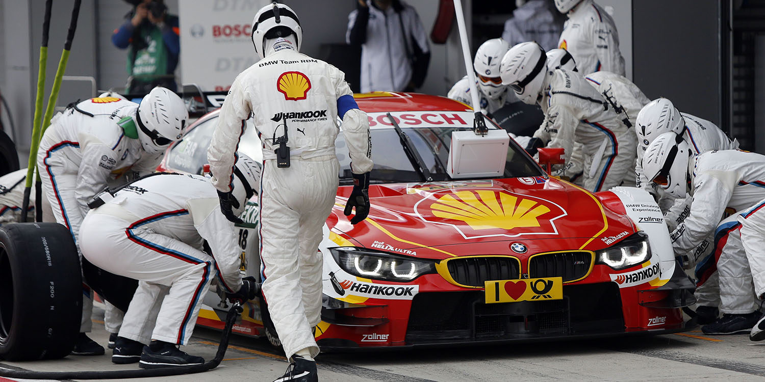 Farfus lidera el dominio de BMW en el FP1