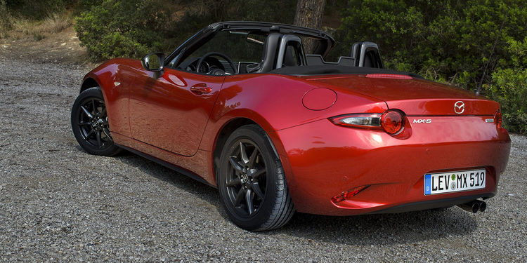 Prueba - nos ponemos al volante del Mazda MX-5