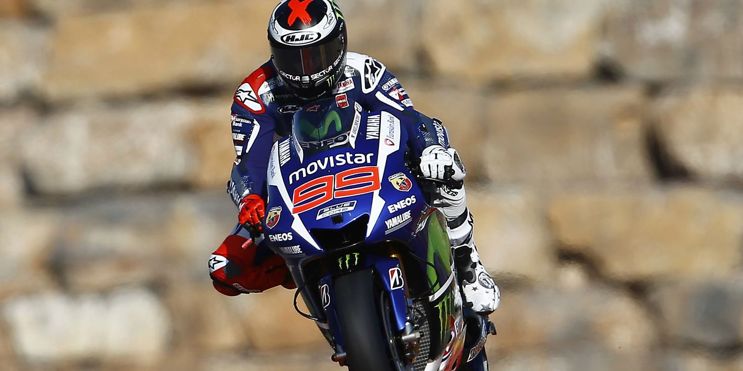 Jorge Lorenzo vence, Márquez al suelo, Pedrosa y Rossi protagonistas
