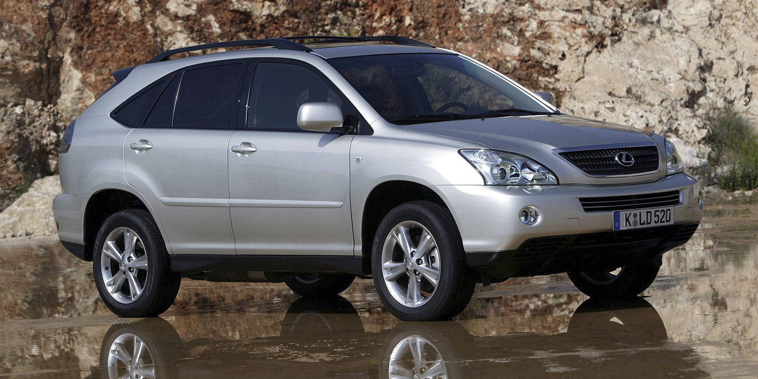 10 años de Lexus Hybrid: 2005 - Lexus RX400h