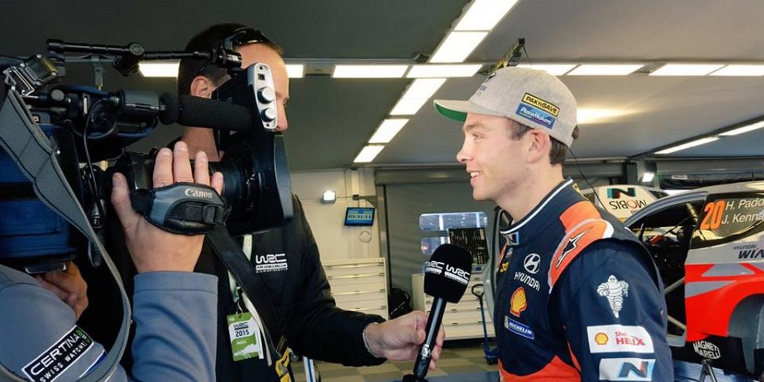 El accidente de Neuville añade presión a Paddon