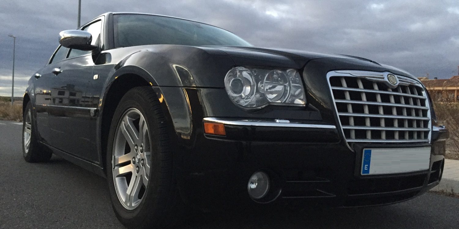 Analizamos el Chrysler 300C de primera generación