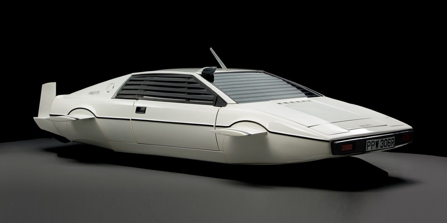 A la venta otro ejemplar del Lotus Esprit submarino de 007