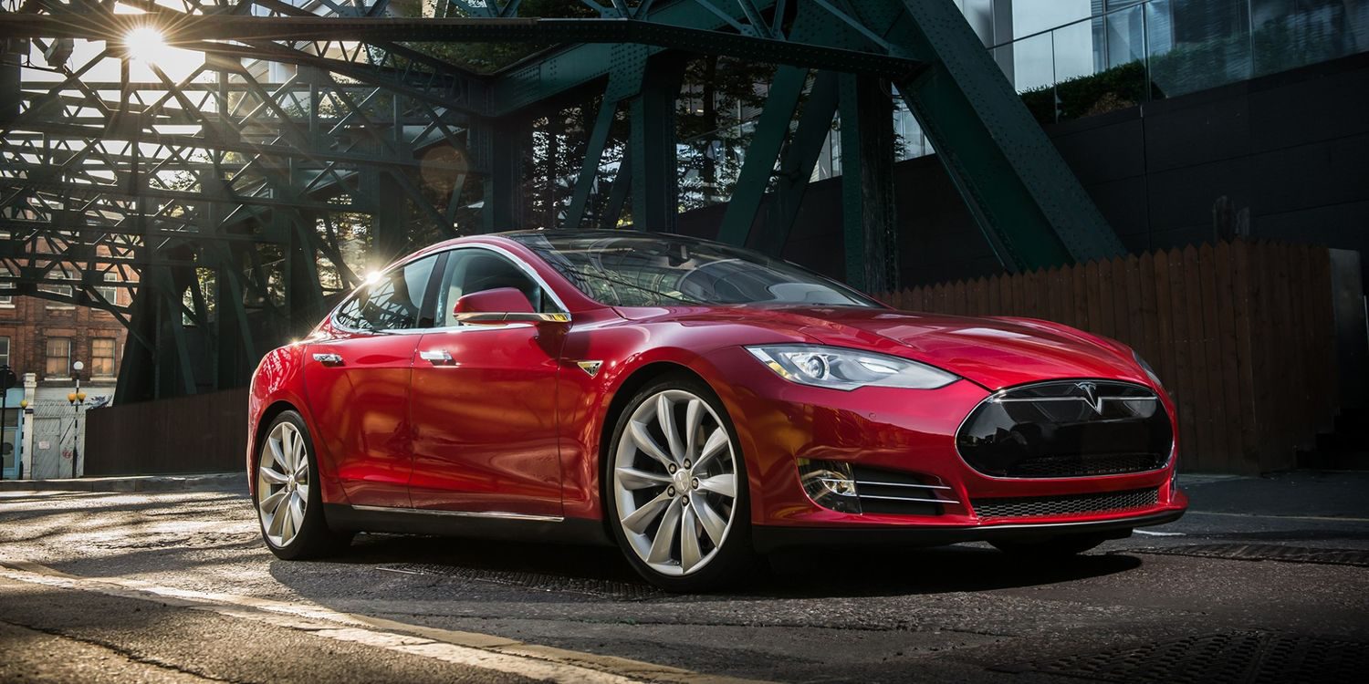 Tesla pondrá a la venta dos modelos de 30.000 dólares