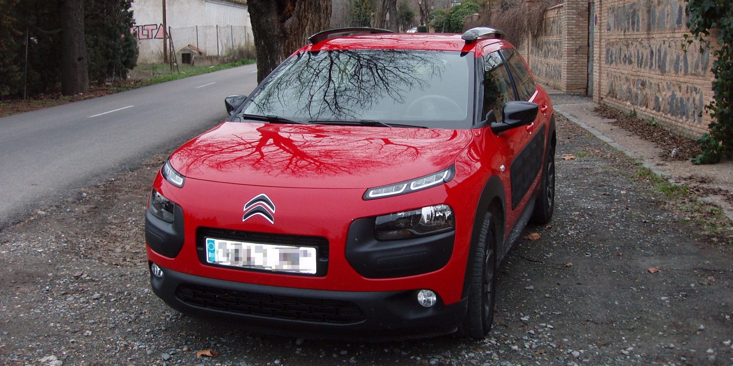 Análisis del llamativo Citroën C4 Cactus BlueHDI 100 Stop&Start