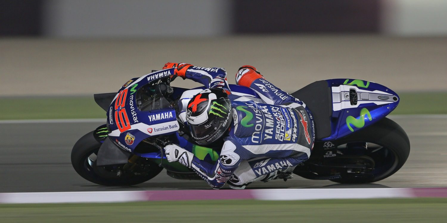 Jorge Lorenzo el más rápido del primer entrenamiento libre de MotoGP