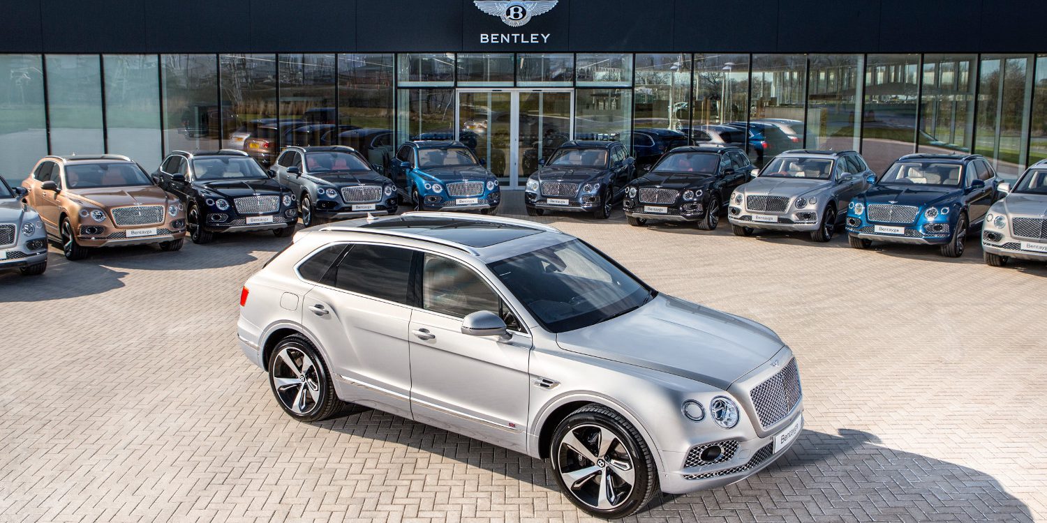 Bentley hace entrega de los primeros Bentayga en un exclusivo evento