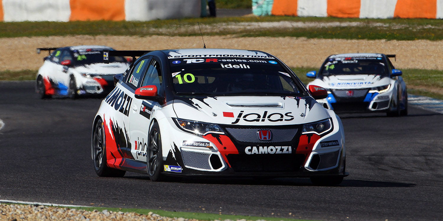 Gianni Morbidelli gana la primera carrera en Estoril