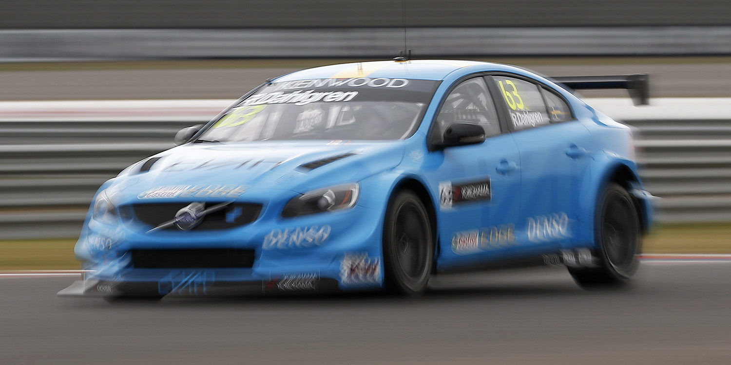 Néstor Girolami manda en los primeros libres en Motegi
