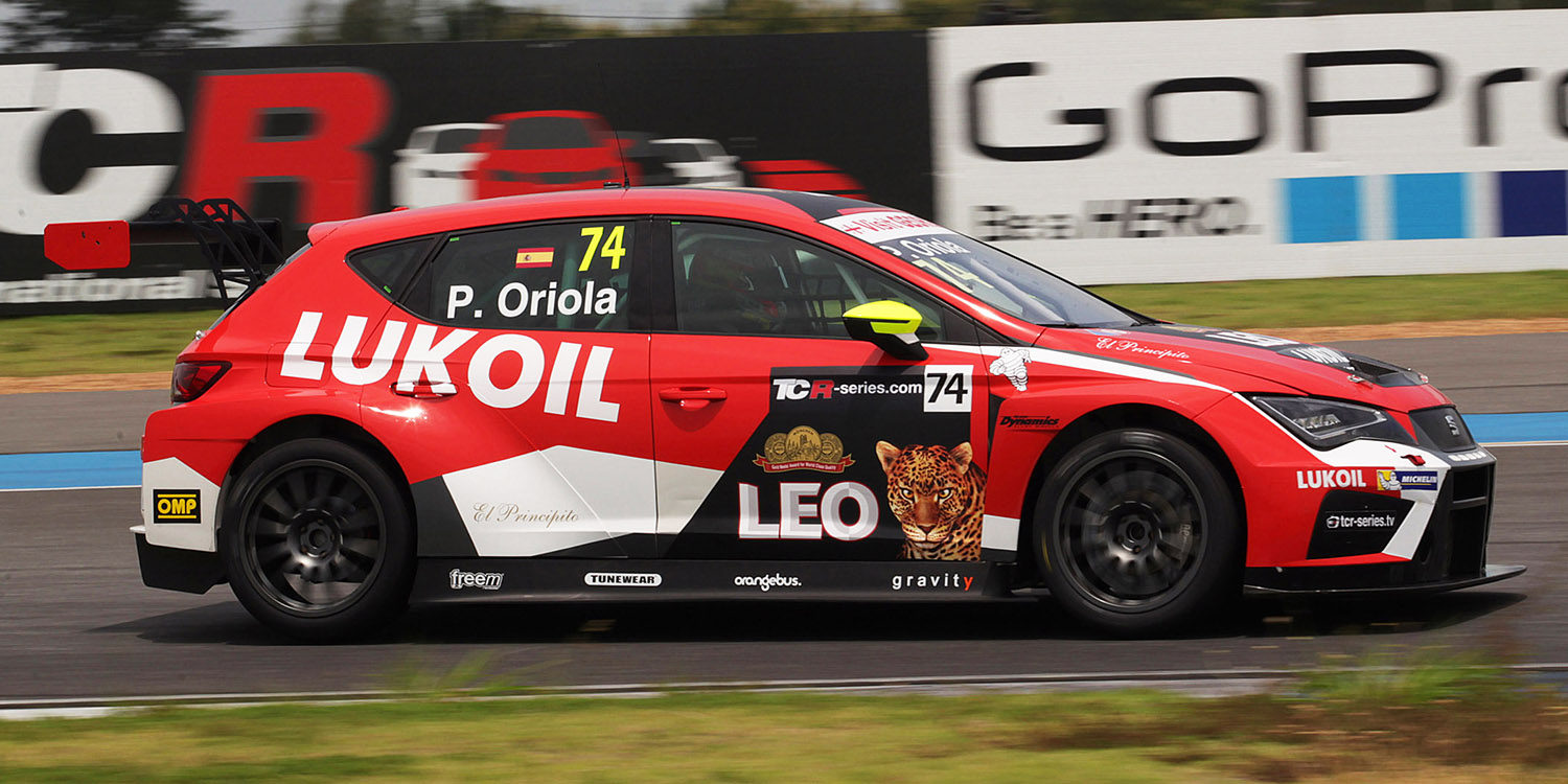Pepe Oriola seguirá luchando por el título de las TCR en Singapur