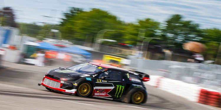 Petter Solberg es el primero en llegar a Riga