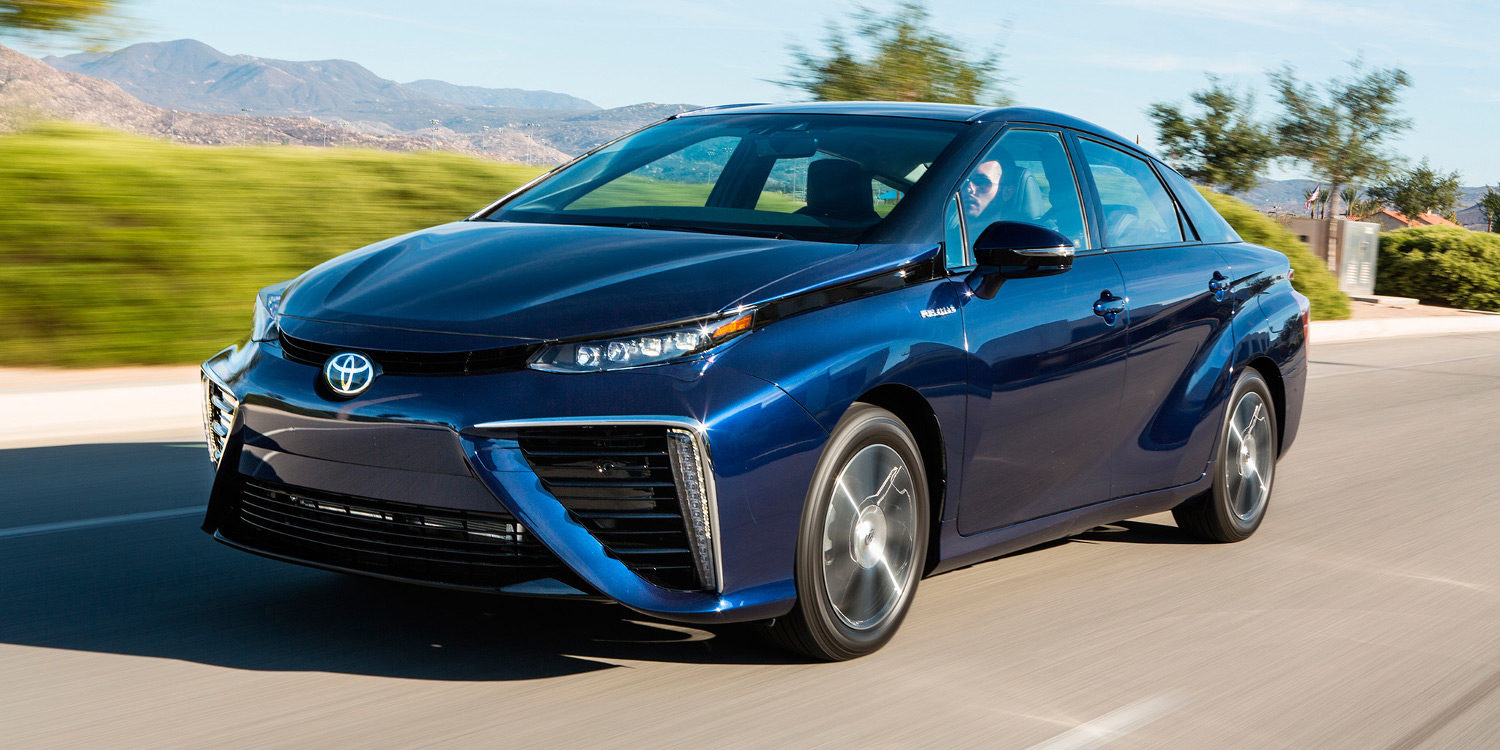 Toyota Mirai, con motor de hidrógeno