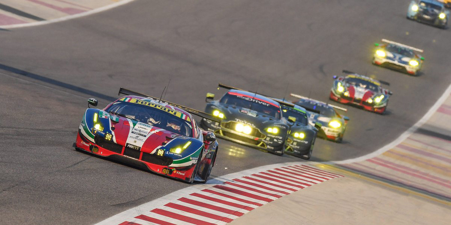 Ferrari y Aston Martin se doctoran en Baréin