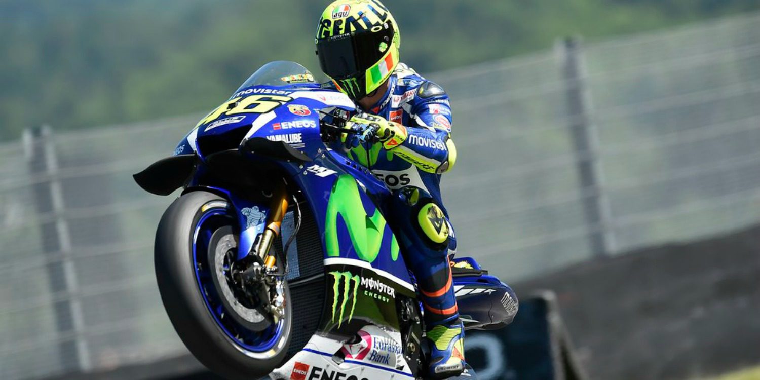Rossi entrega su R1 subastada