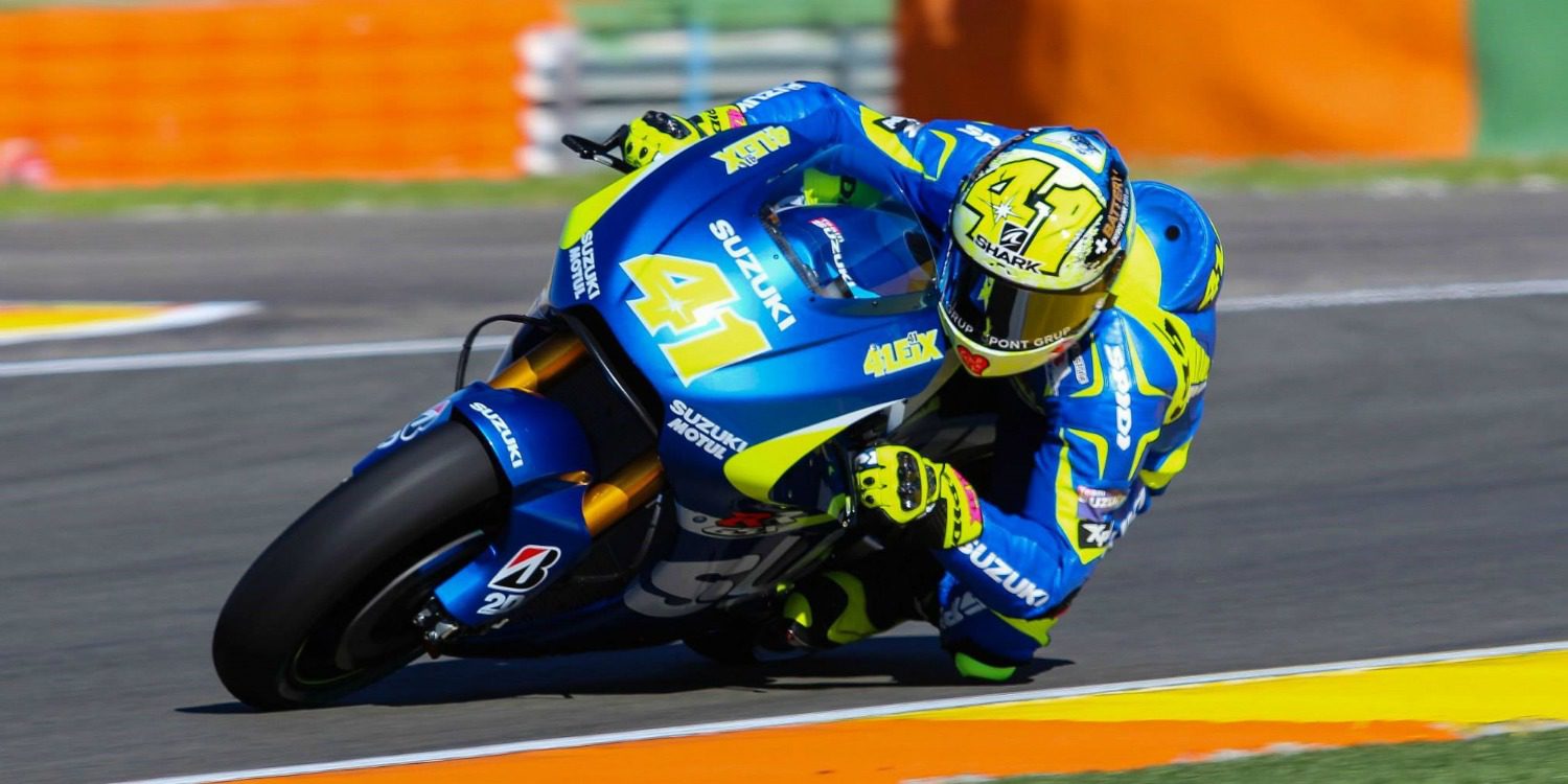 Se subasta un conjunto de Aleix Espargaró con fines benéficos
