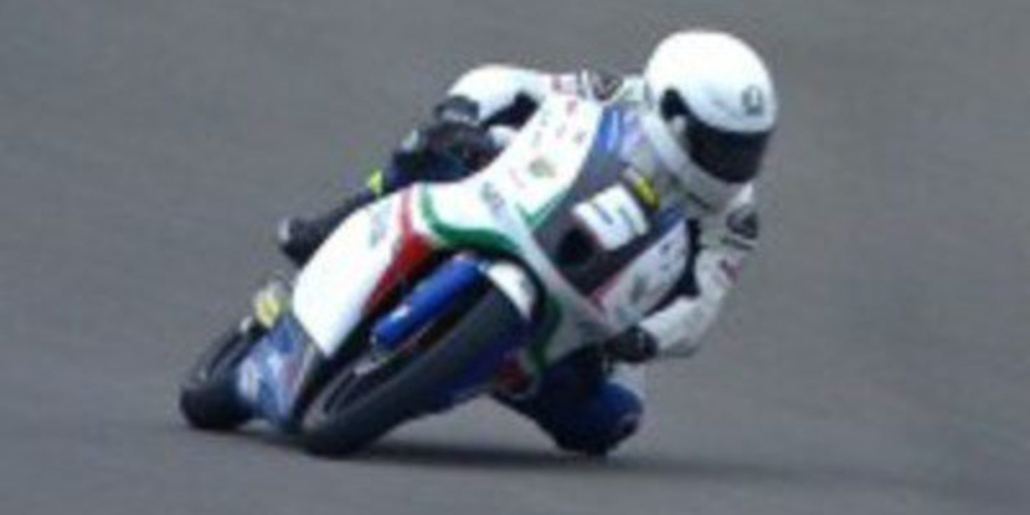 Romano Fenati se bate en duelo con Viñales desde los primeros libres