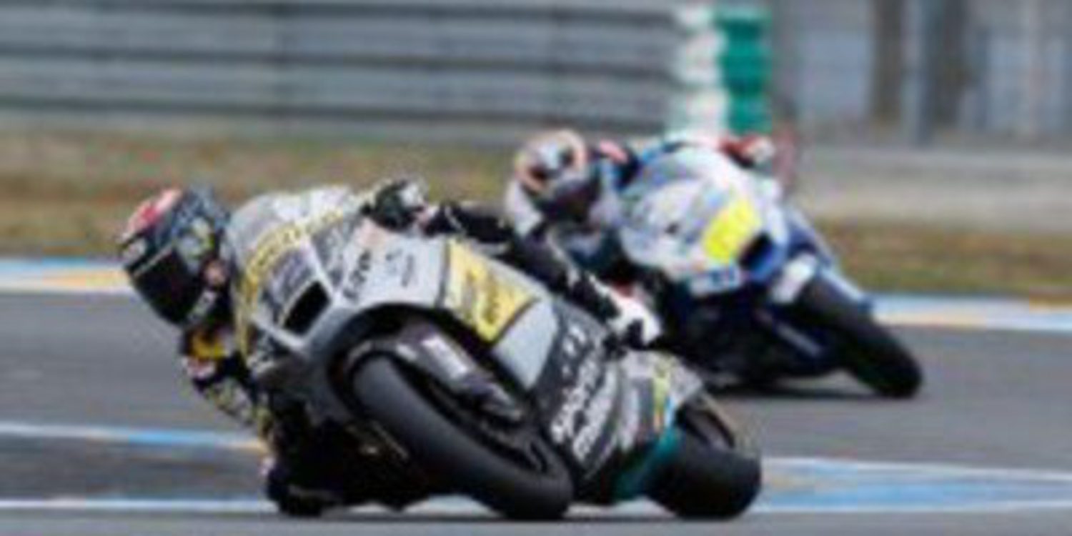 Thomas Luthi comienza mandando en Moto2
