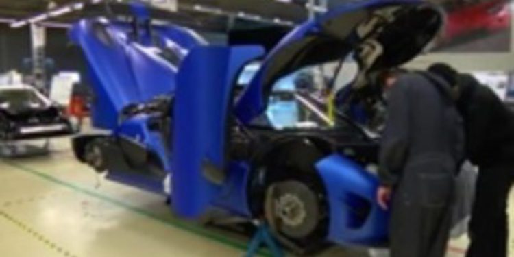 Visitando las instalaciones de Koenigsegg
