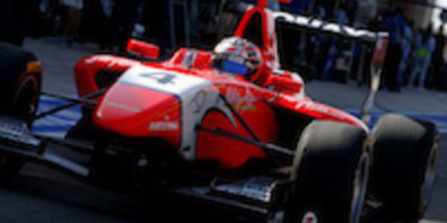 Mitch Evans redondea un gran sábado en Valencia llevándose la victoria en la primera carrera de GP3