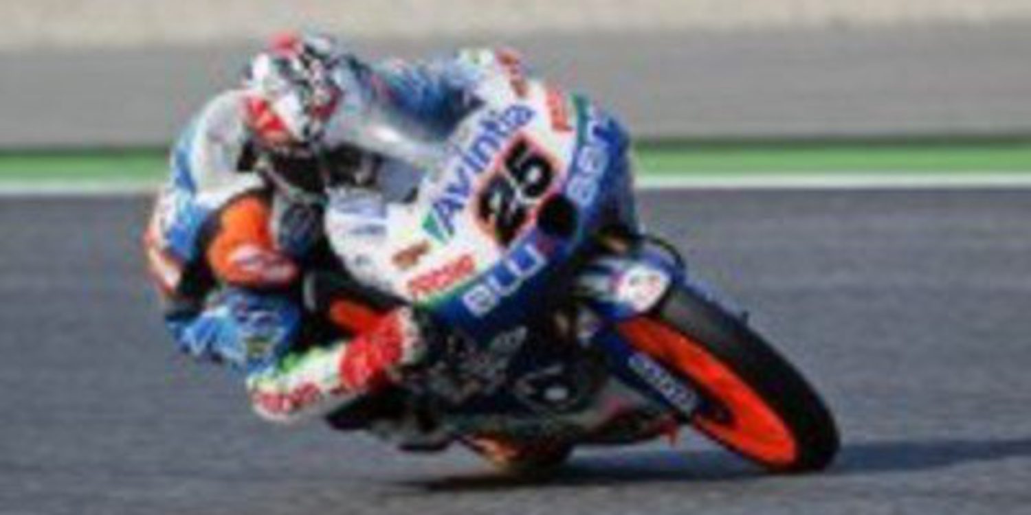 Maverick Viñales cierra el viernes con el mejor crono en Sachsenring