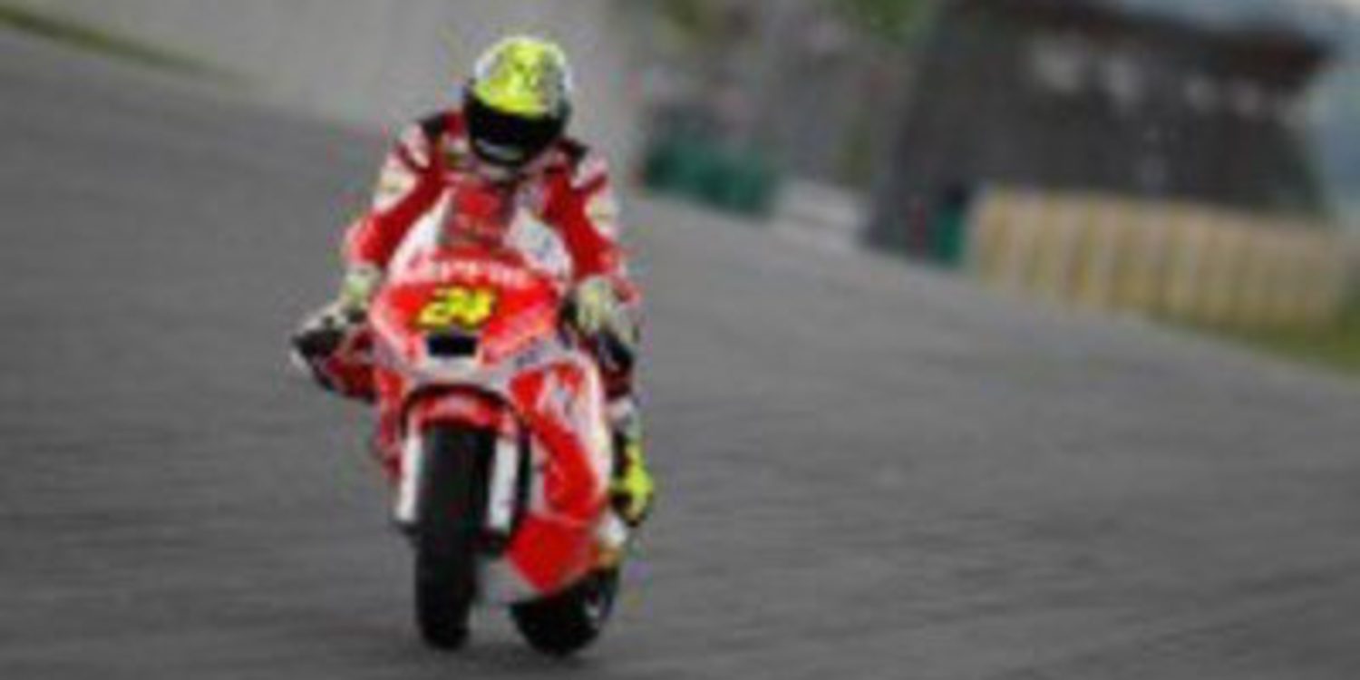 Toni Elías sustituirá al lesionado Barberá en Laguna Seca