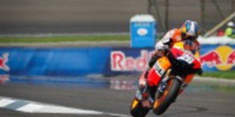 Dani Pedrosa cierra el viernes en Indianápolis dominando en los FP2