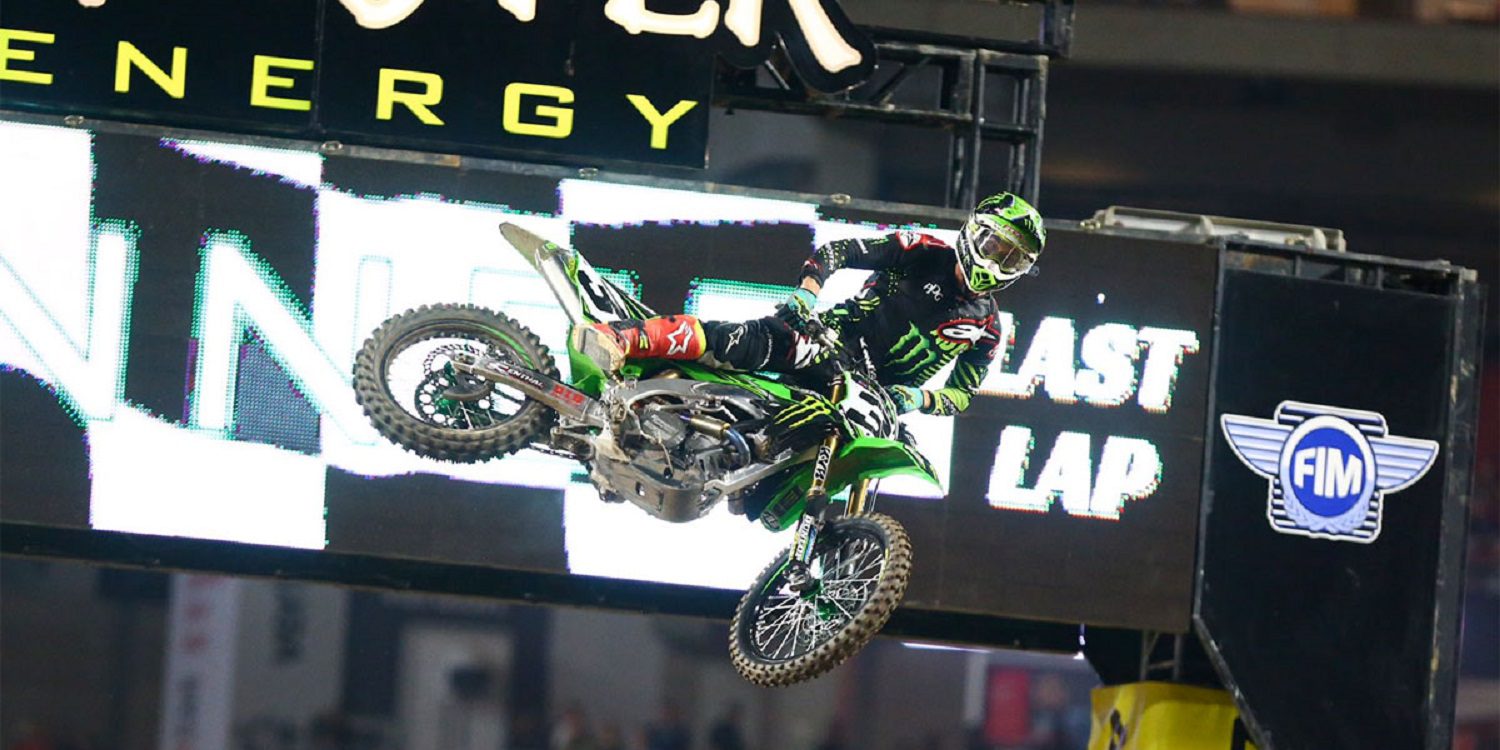 Tomac paso y medio por delante de todos
